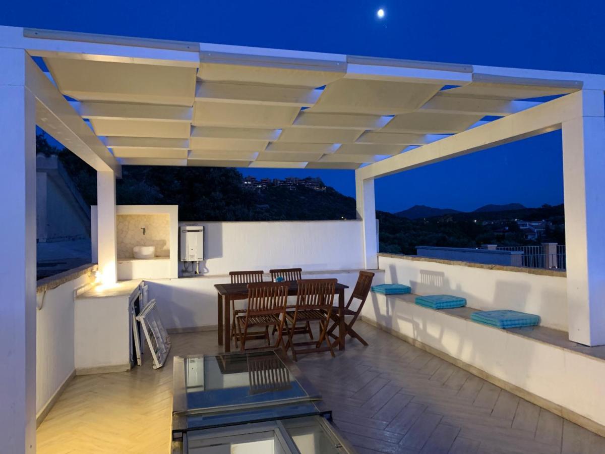 Giglio Apartment Vista Mare E Parcheggio Privato Porto Rotondo Εξωτερικό φωτογραφία