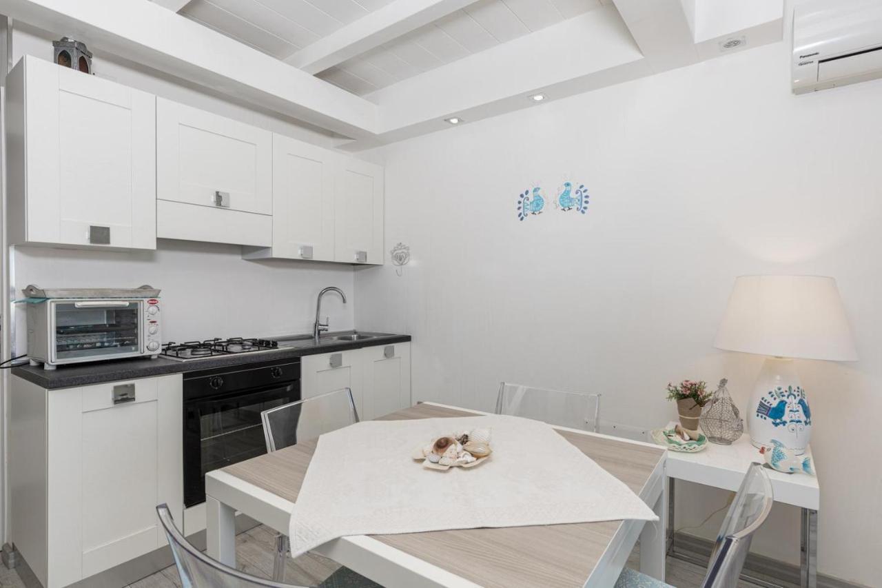 Giglio Apartment Vista Mare E Parcheggio Privato Porto Rotondo Εξωτερικό φωτογραφία